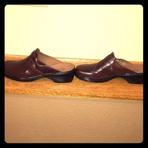 Clarks Leather Mule Clogs 9M Like New